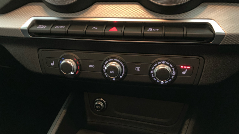 Audi Q2 35 TFSI Sport 5dr S Tronic [Tech] Petrol Estate